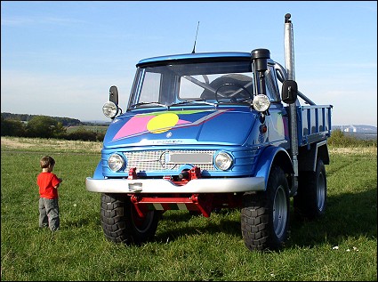 1977 Unimog 406 with Hydraulic 3 Pt Hitch