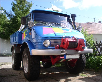 1977 Unimog 406 with Hydraulic 3 Pt Hitch