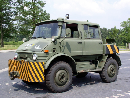 1980 Unimog 406 DoKa ex-Military Airport Tug