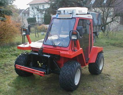 1998 Reform Metrac Tractor with 4-Wheel Steering & Hydrostatic Drive