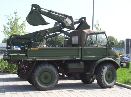 1976 Unimog 406 Military Soft Top with Back Hoe (Erdarbeitsgeraet, excavator, earth mover, SEE)